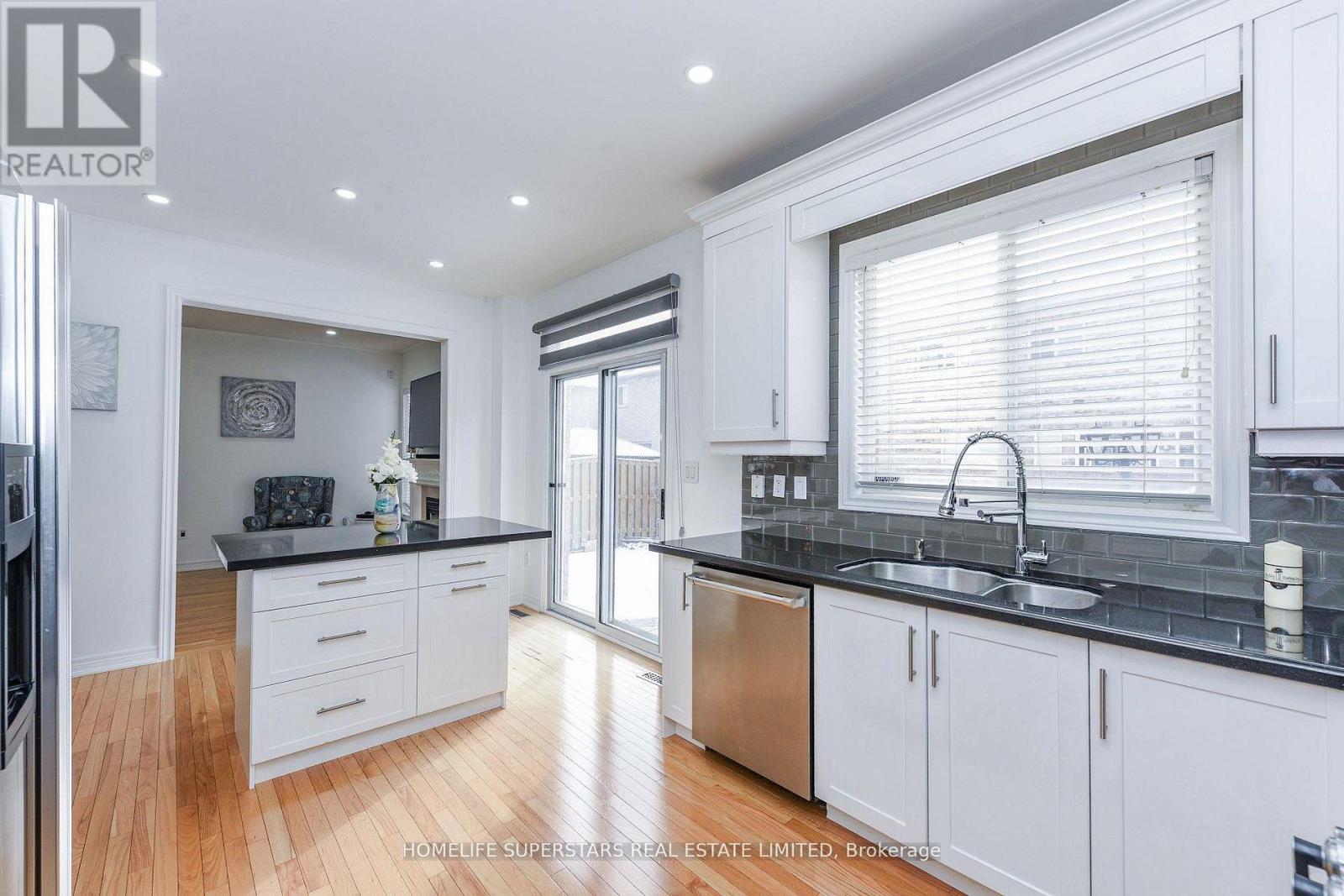 Resale Home, Detached, Legal Basement, Brampton East, L6P preview 11